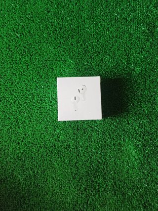 Airpods gen 4 con cancelación de ruido