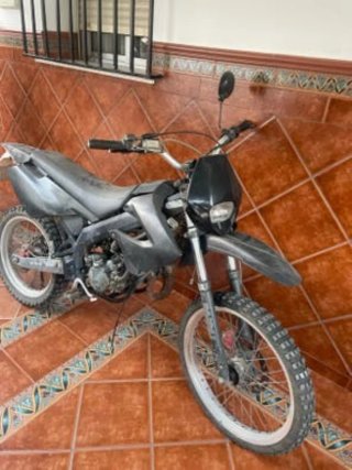 Cambio derbi senda y otra derbi senda desmontada