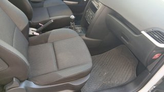 Peugeot 207 2010