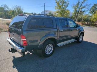 Toyota Hilux 3.0 D-4D Cabina Doble VX