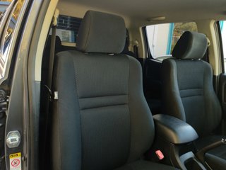 Toyota Hilux 3.0 D-4D Cabina Doble VX