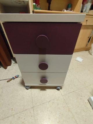 Muebles de oficina y hoga, Escritorio y comodas