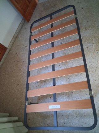 Somier metálico con lamas de madera