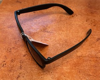 Gafas de sol negras