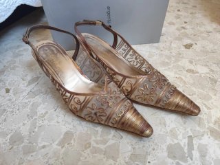 Zapatos de tacón dorado bronce piel 41