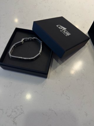 Pulsera acero Lotus