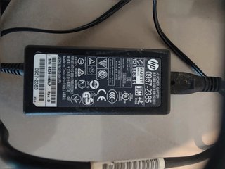Alimentatore caricabatterie HP 095 2385...
