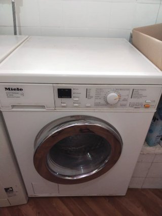 Urge! Lavadora Miele Softtronic W 3224