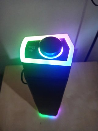 Barra de sonido gaming V18 RGB – USB + AUX