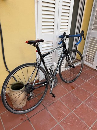 Bicicleta Trek Madone Carbono
