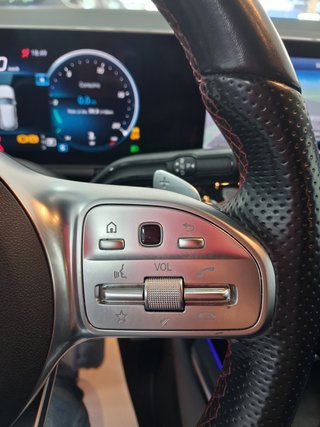 Mercedes-Benz GLA 220D AMG 4 MATIC
