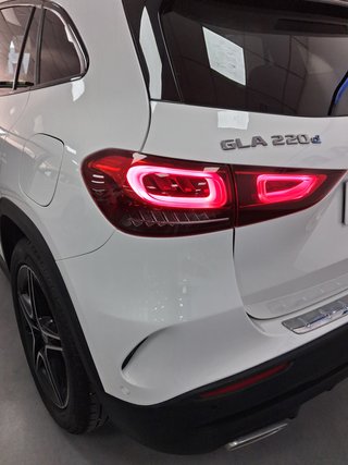 Mercedes-Benz GLA 220D AMG 4 MATIC