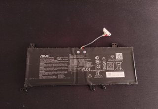 Batteria originale ASUS Vivobook X515EA usata 50%
