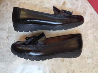 Mocasines Wonders negros piel mujer 42