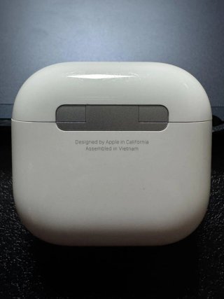 Apple AirPods 4 4ª gen (Solo estuche de Carga)