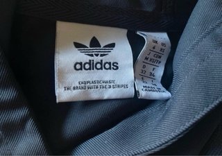 Sudadera Adidas oversize con capucha