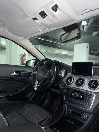 Mercedes-Benz GLA 2014