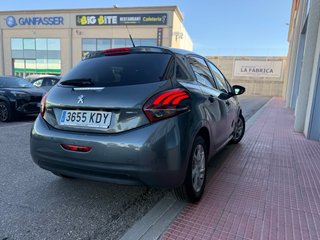 Peugeot 208 2017
