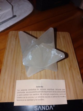 Estrella Merkaba Selenita Natural 307g