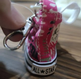 Llavero Zapatilla Converse All Star Rosa