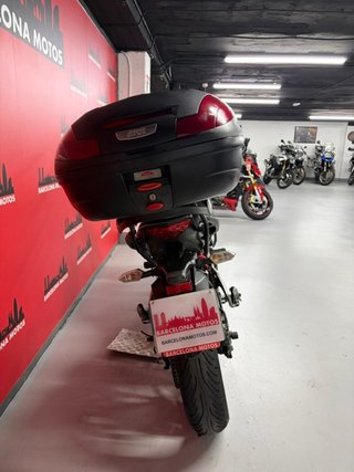 KAWASAKI ER 6N DEL AÑO 2014 ! MUY CUIDADA Y MIMADA