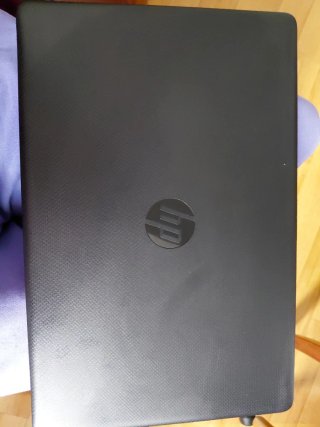 Portatile HP 15 500 GB con caricabatterie