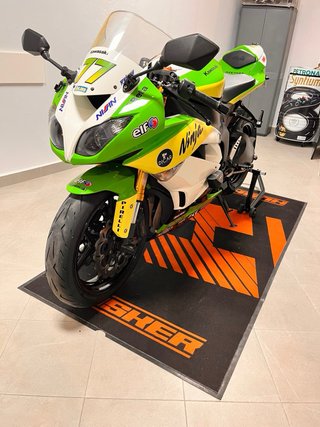 Kawasaki ninja zx6r 2015