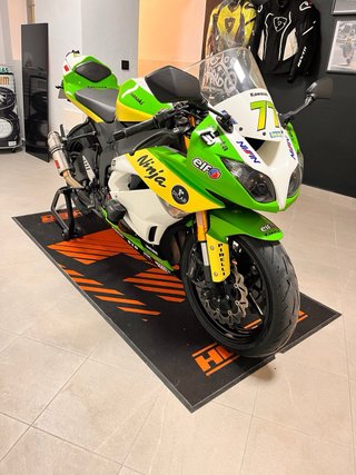 Kawasaki ninja zx6r 2015