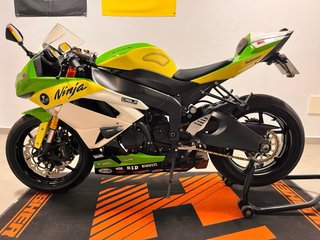 Kawasaki ninja zx6r 2015