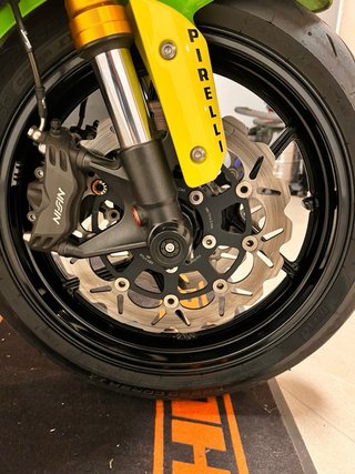 Kawasaki ninja zx6r 2015