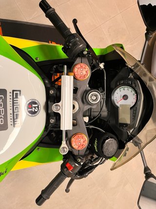 Kawasaki ninja zx6r 2015