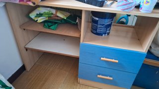 Escritorio y cama infantil
