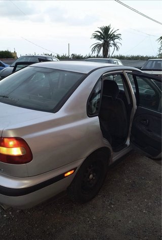 Volvo S40 2000