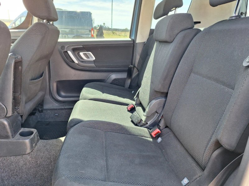 Škoda Roomster 1.9 TDI Scout 2009, foto 5