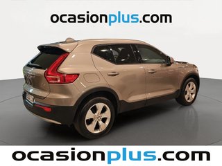 Volvo XC40 T2 Core Auto 95 kW (129 CV)