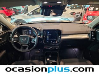 Volvo XC40 T2 Core Auto 95 kW (129 CV)