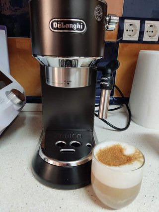 Cafetera DeLonghi Dedica Style Espresso