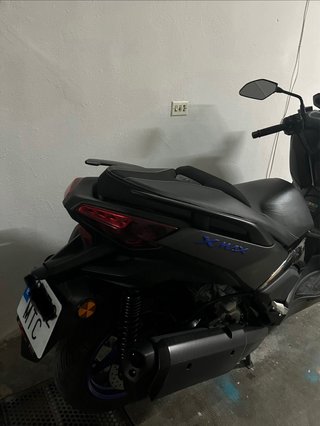 Yamaha Xmax 300 2024. Garantía hasta el 2029.