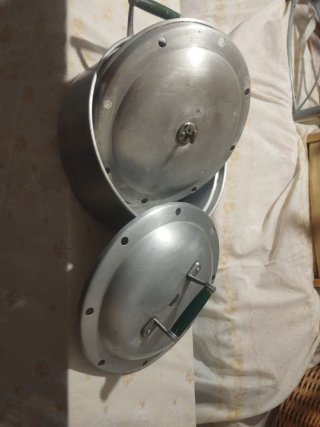 Olla Repostería Metal con Asas Verdes