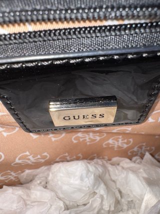Bolso Guess Charol Negro Nuevo