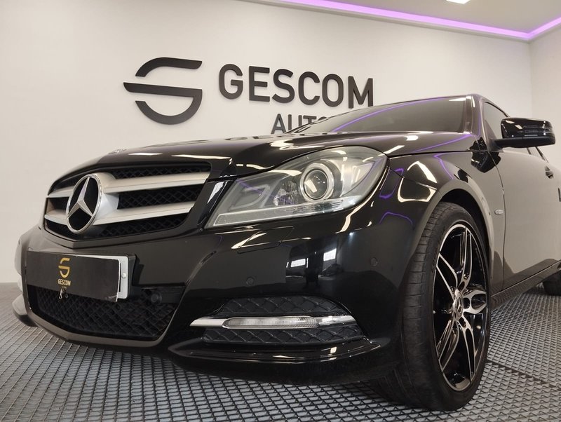 Mercedes-Benz Clase C 2011, foto 22