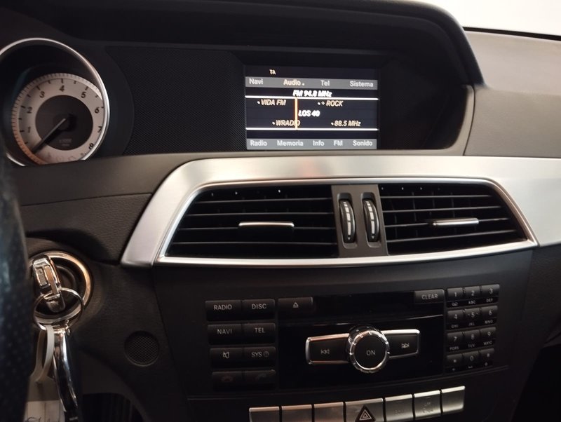 Mercedes-Benz Clase C 2011, foto 27