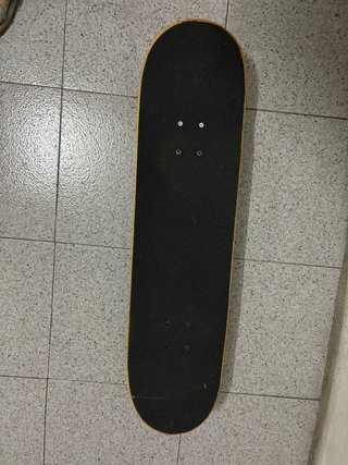 Skate April Yuto Horigome Como Nuevo