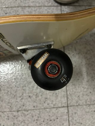 Skate April Yuto Horigome Como Nuevo