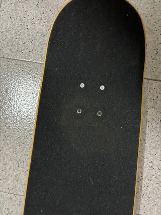 Skate April Yuto Horigome Como Nuevo