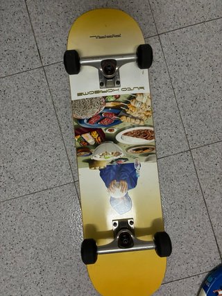 Skate April Yuto Horigome Como Nuevo