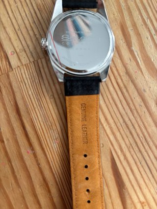 Reloj V.M.V Hombre Negro y Plateado
