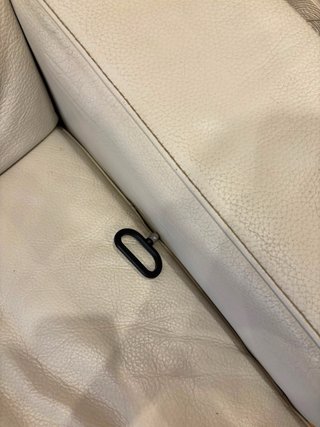 Sofá de piel blanco chaise longue