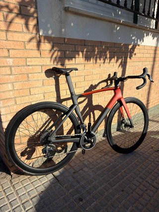 Bicicleta de carretera velo uild