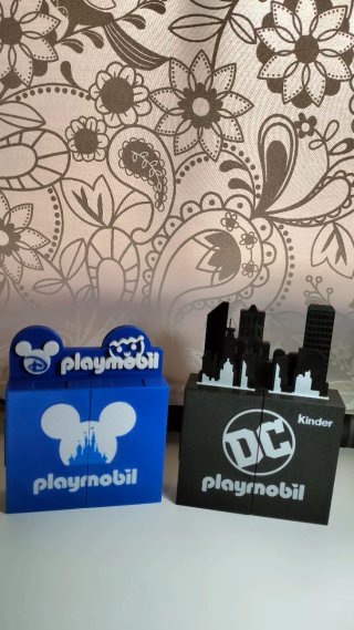 Expositores Playmobil Disney y DC